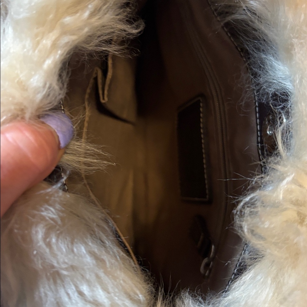 Coach Brown and Cream Crossbody Bag with Fur Trim - Picture 5 of 6